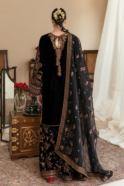 UF-253 – authentic Pakistani dress from the Velvet 25 collection for women in the UK
