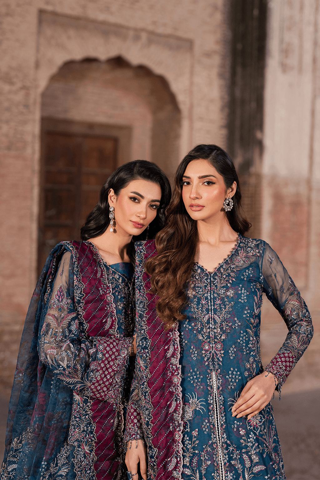 Iznik | Luxury Chiffon | ILC-03 by Maria Faisal - Registered Vendor of : Iznik - type : Ladies Clothes - 100% original wedding dresses
