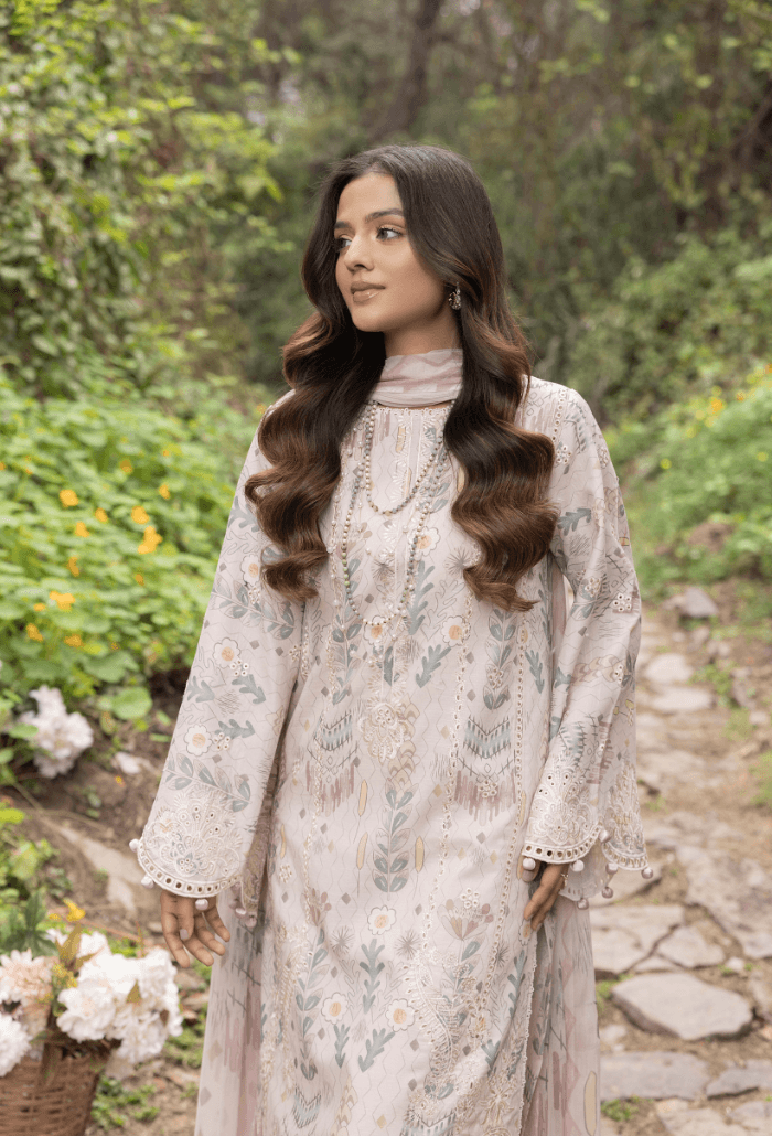 Humdum | Eden Garden 25 | Eden Garden - D10 by Maria Faisal - Registered Vendor of : HumDum - type : Ladies Clothes - 100% original wedding dresses