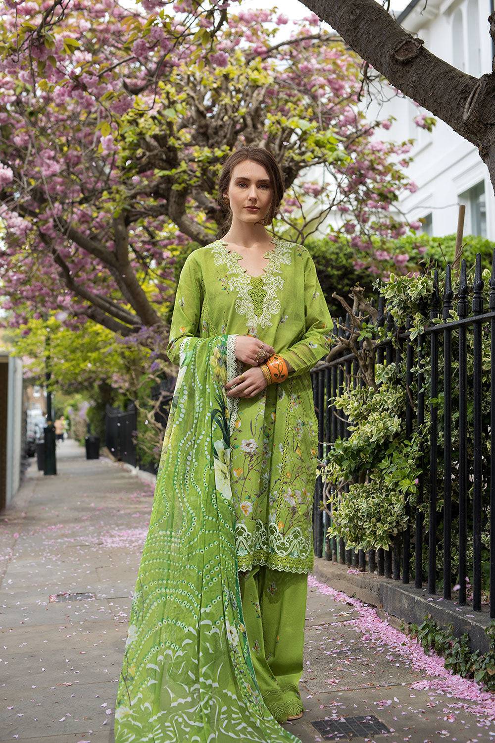 Sobia Nazir | Basics 25 | Design 3A by Maria Faisal - Registered Vendor of : Sobia Nazir - type : Ladies Clothes - 100% original wedding dresses