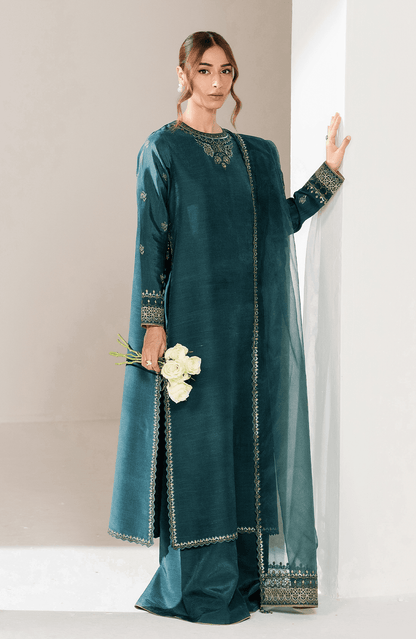 Seran | Eid Luxe Pret 25 | ZEINA by Maria Faisal - Registered Vendor of : Seran - type : Ladies Clothes - 100% original wedding dresses