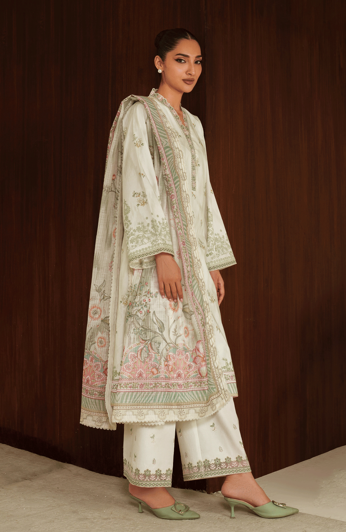 Seran | Ilara Cambric | ELVERRA - Ladies Clothes - Maria Faisal