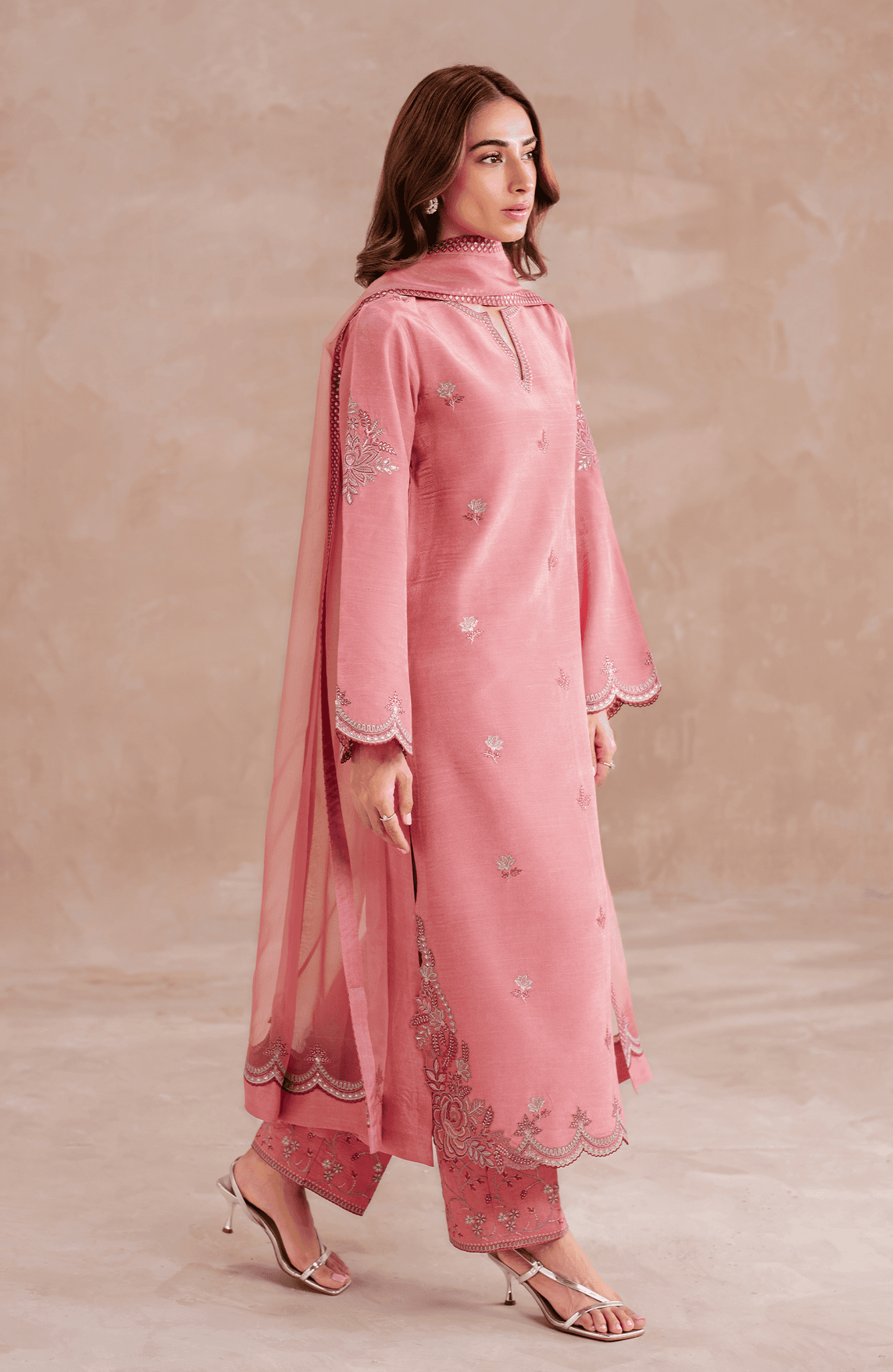 Seran | Eid Luxe Pret 25 | ESHE by Maria Faisal - Registered Vendor of : Seran - type : Ladies Clothes - 100% original wedding dresses