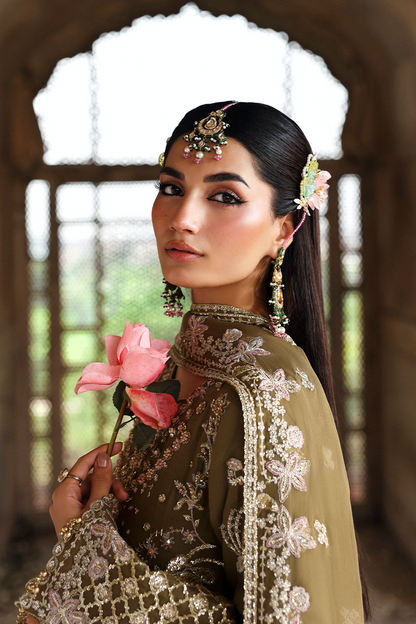 Emaan Adeel | Romansiyyah Luxury Formals | OLIVEA - Ladies Clothes - Maria Faisal