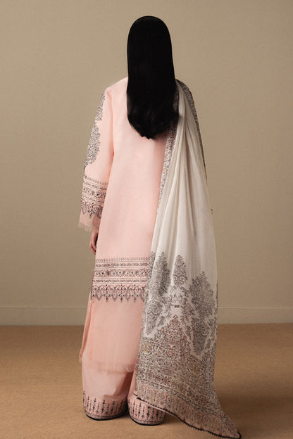  Model Wearing Tea Rose Pima Lawn Long Shirt - Zara Shahjahan | Satori 2026 | Akahana-D11 - Ladies Clothes - Maria Faisal