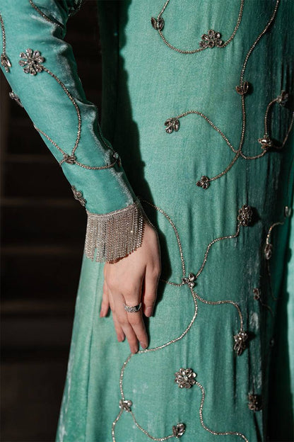 Caia | Luxury Velvet Edit 25 | Turquoise by Maria Faisal - Registered Vendor of : Caia - type : Ladies Clothes - 100% original wedding dresses