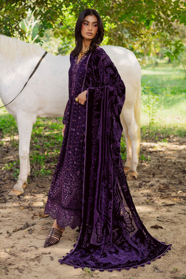 NE-187 – authentic Pakistani dress from the Exclusive Leather Peach collection for women in the UK