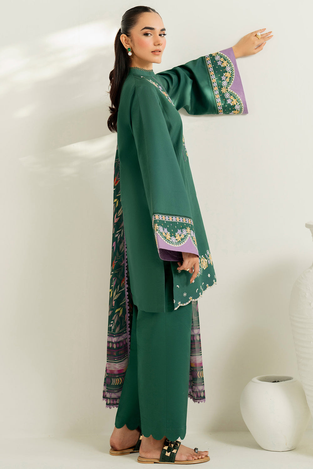 Farasha | Thread Lines Embroidered | Deep Pine - Ladies Clothes - Maria Faisal