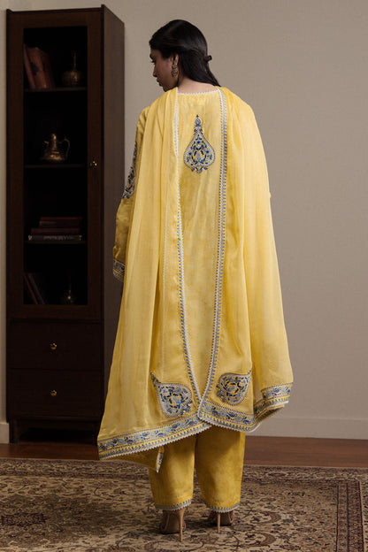 Zara Shahjahan | Pret 26 | ZARNAAB - Luxury Dress - available at Maria Faisal in UK and USA.