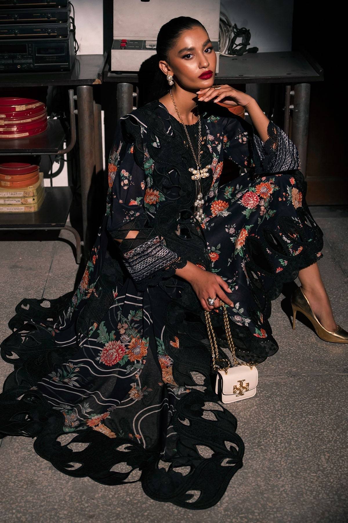 Nureh | Glam Girl Lawn | GL-18 by Maria Faisal - Registered Vendor of : Nureh - type : Ladies Clothes - 100% original wedding dresses