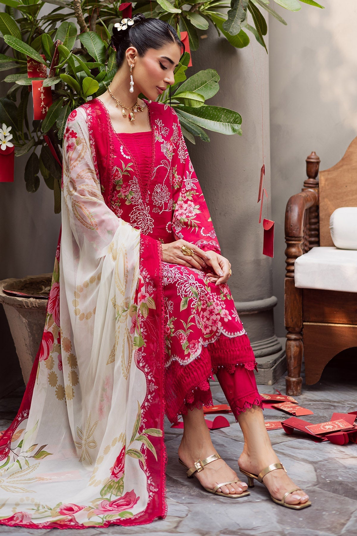 Nureh | Signature Prints 26 | SP-160 - Luxury Dress - available at Maria Faisal in UK and USA.