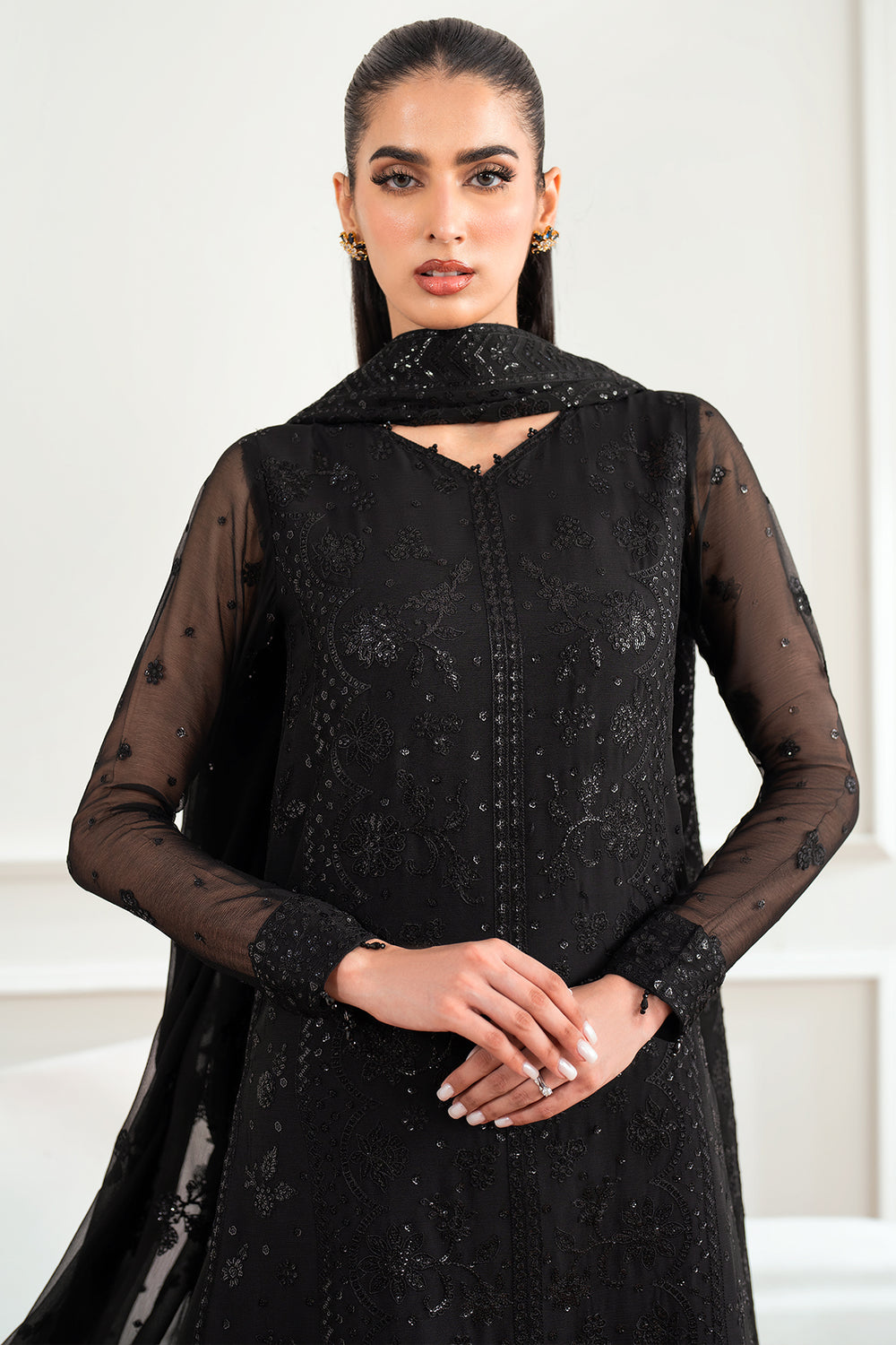Farasha | Essence Formals 25 | Dark Whisper