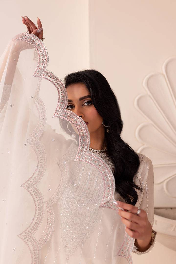 Batik | Zaynur Luxe Pret Edit | Feeha by Maria Faisal - Registered Vendor of : Batik - type : Ladies Clothes - 100% original wedding dresses