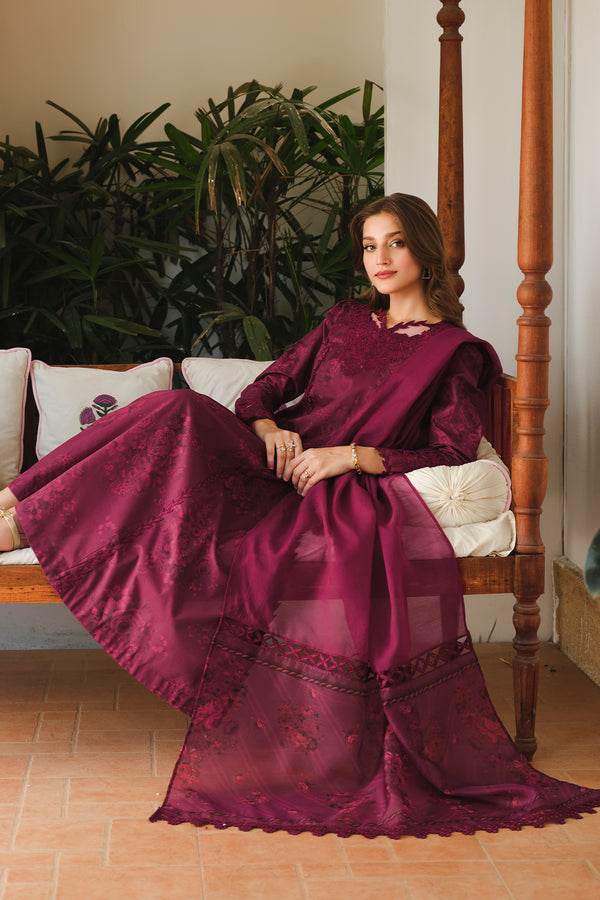 Baroque | Luxury Pret 24 | UF-645 - Designer Dress with Intricate embroidery and embellishments. Shop elegent wedding dress at Maria Faisal.