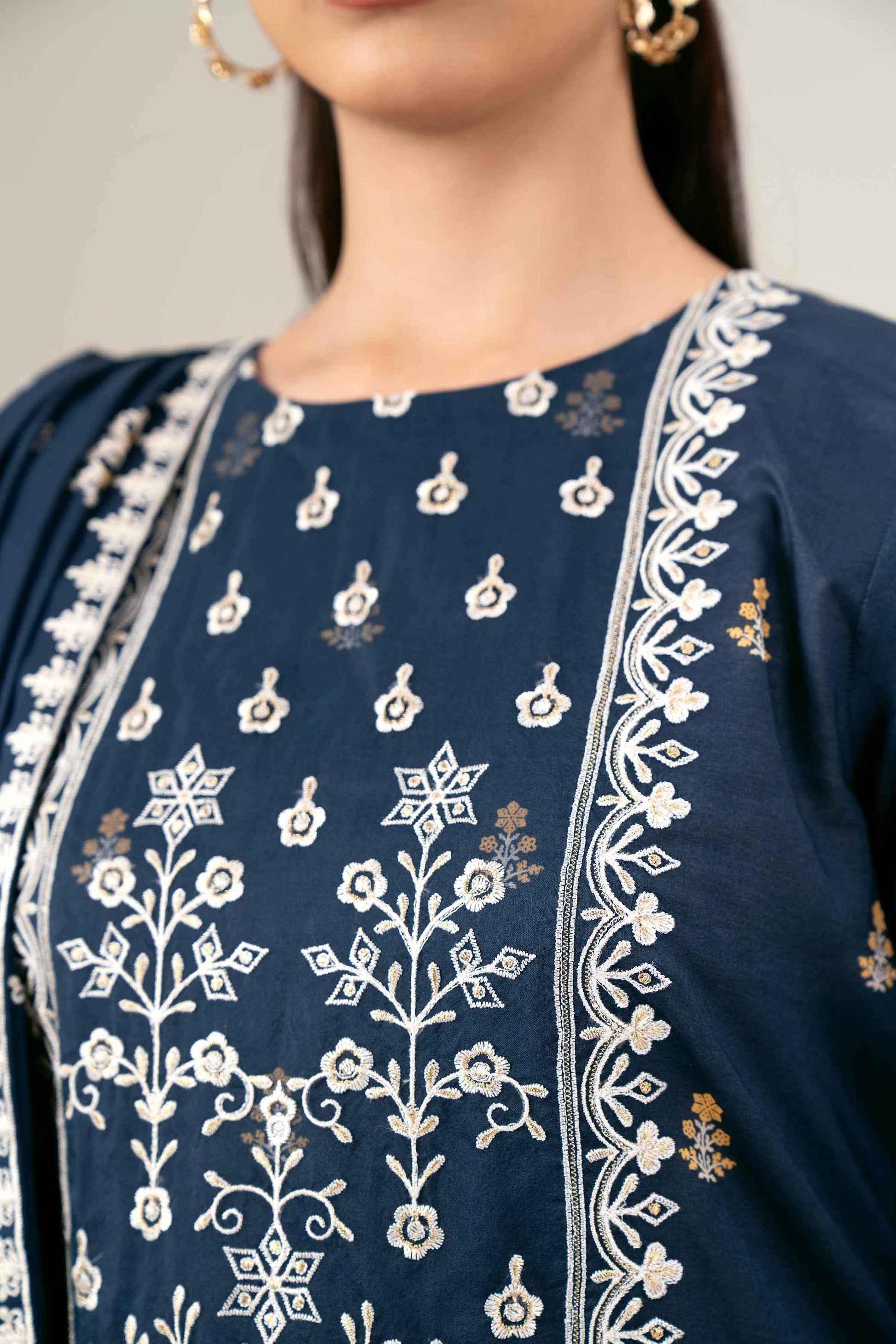 Nishat | Cross Season Edit | 42401989-1 - Ladies Clothes 