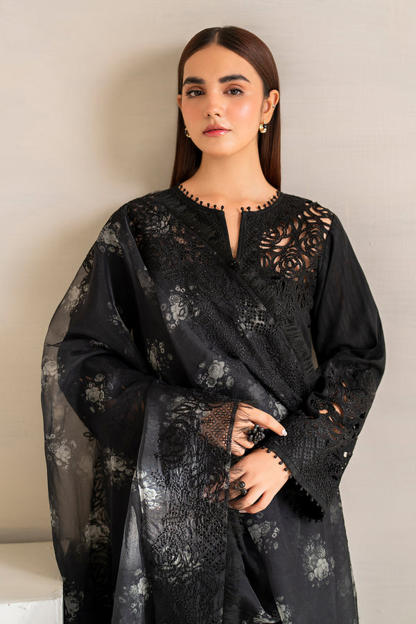 Baroque | Luxury Pret 24 | LAWN UF-673 - Designer Dress with Intricate embroidery and embellishments. Shop elegent wedding dress at Maria Faisal.