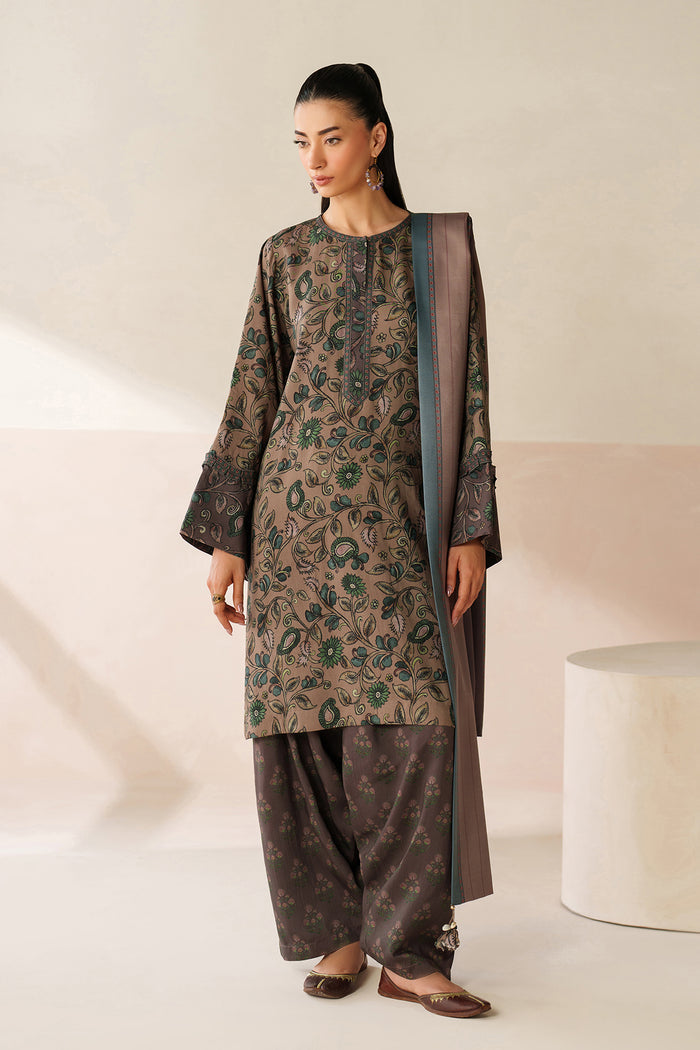 Baroque | Luxury Pret 25 | UF-4284 - Formal Dress - available at Maria Faisal in UK and USA.