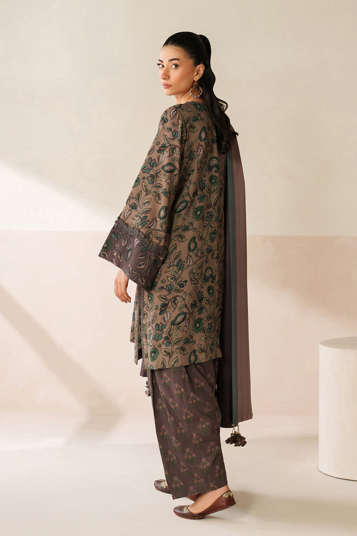 Baroque | Luxury Pret 25 | UF-4284 - Formal Dress - available at Maria Faisal in UK and USA.