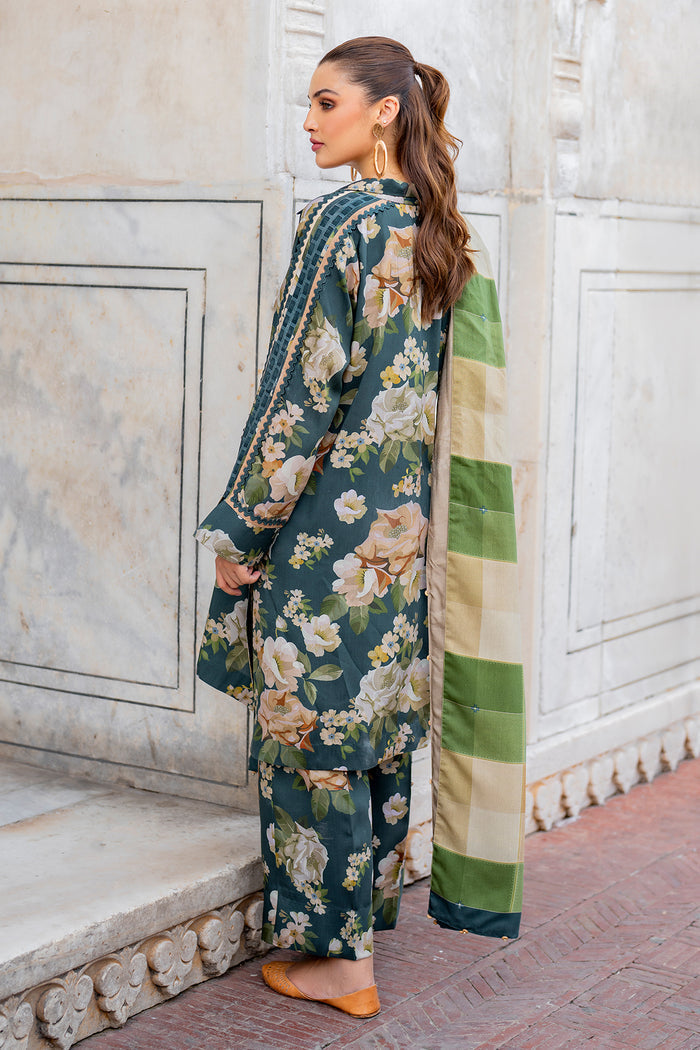 Baroque | Luxury Pret 24 | VISCOSE UF-733 - Designer Dress with Intricate embroidery and embellishments. Shop elegent wedding dress at Maria Faisal.