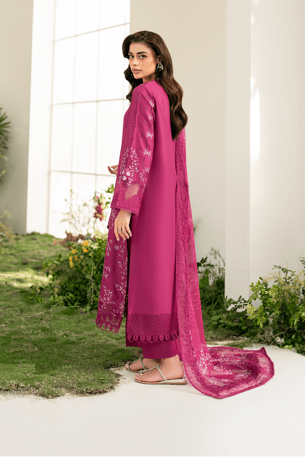 Iznik | Festive Edition | IFE-07 by Maria Faisal - Registered Vendor of : Iznik - type : Ladies Clothes - 100% original wedding dresses