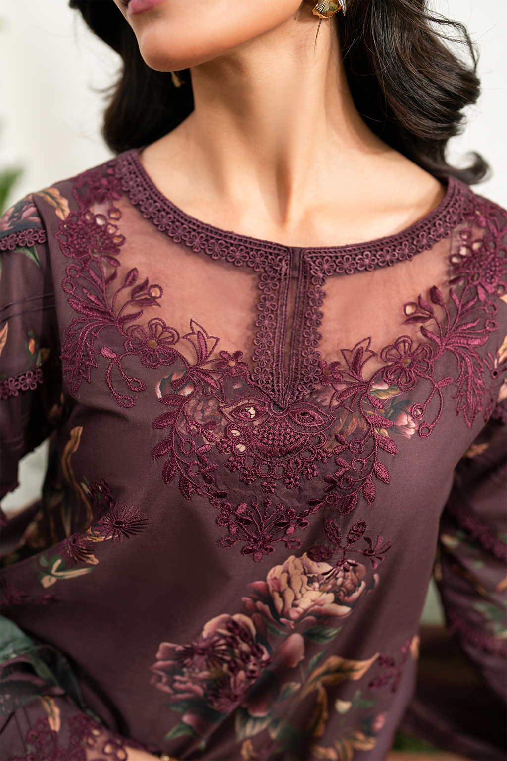 Iznik | Festive Edition | IFE-10 by Maria Faisal - Registered Vendor of : Iznik - type : Ladies Clothes - 100% original wedding dresses