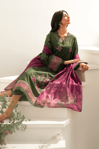 Iznik | Festive Edition | IFE-02 by Maria Faisal - Registered Vendor of : Iznik - type : Ladies Clothes - 100% original wedding dresses