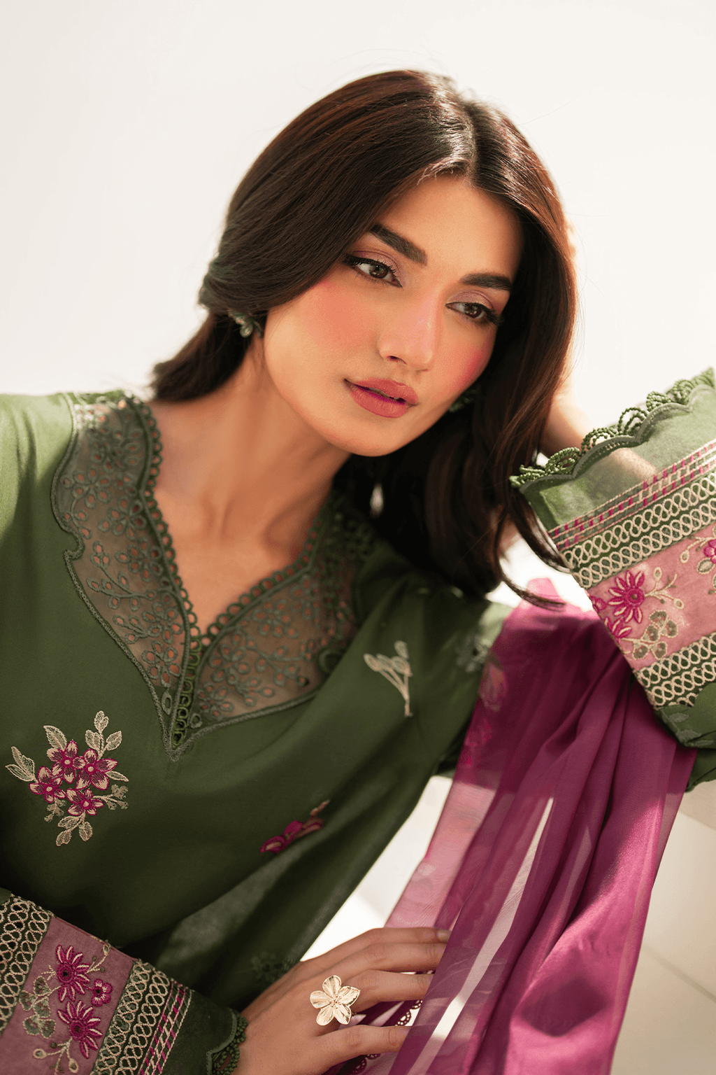 Iznik | Festive Edition | IFE-02 by Maria Faisal - Registered Vendor of : Iznik - type : Ladies Clothes - 100% original wedding dresses