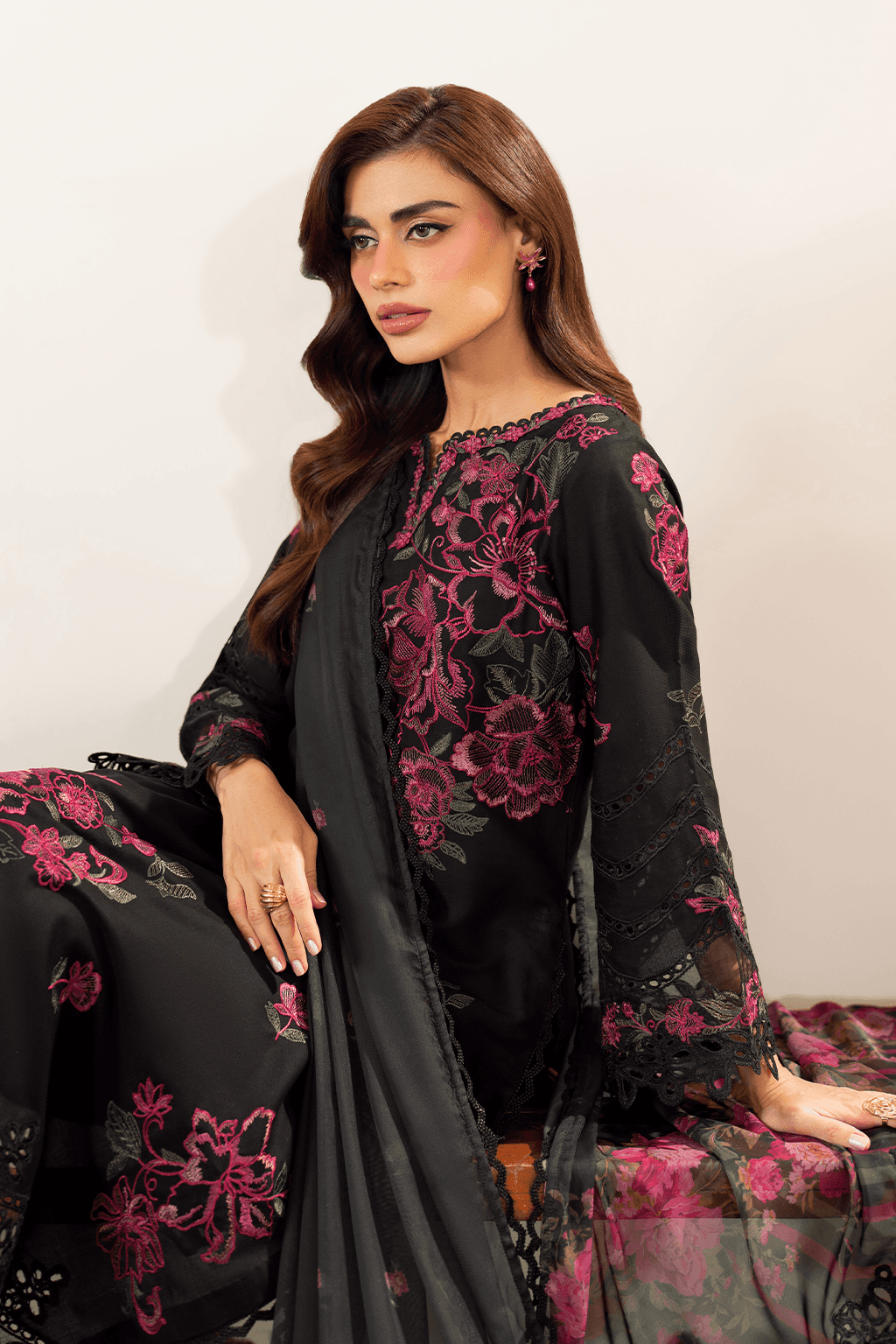 Iznik | Festive Edition | IFE-06 - Ladies Clothes 
