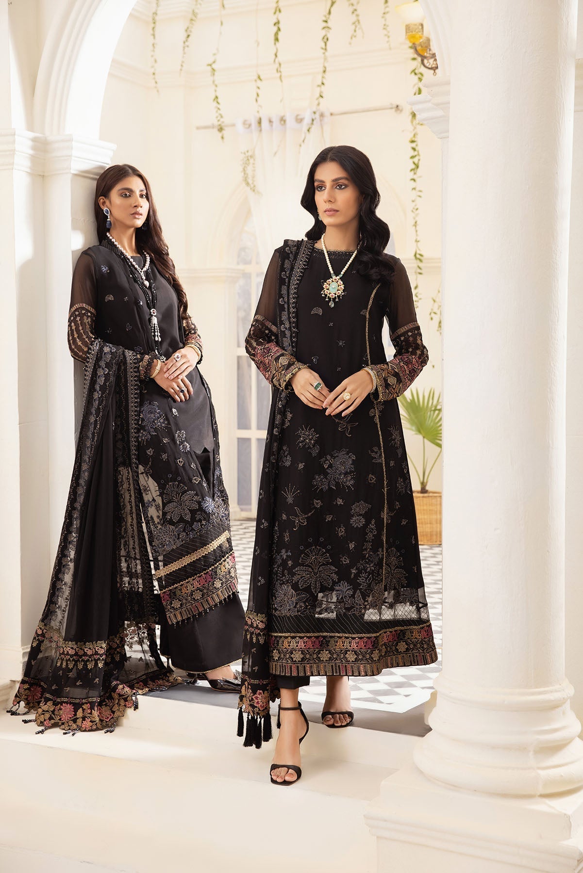 Xenia Formals | Raahi Luxury Formals | LILIA