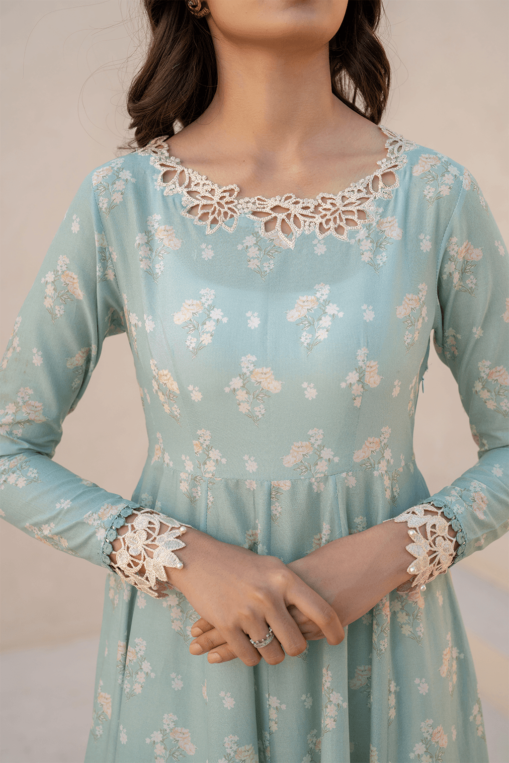 Iznik | Festive Lawn 25 | EFL-06 by Maria Faisal - Registered Vendor of : Iznik - type : Ladies Clothes - 100% original wedding dresses