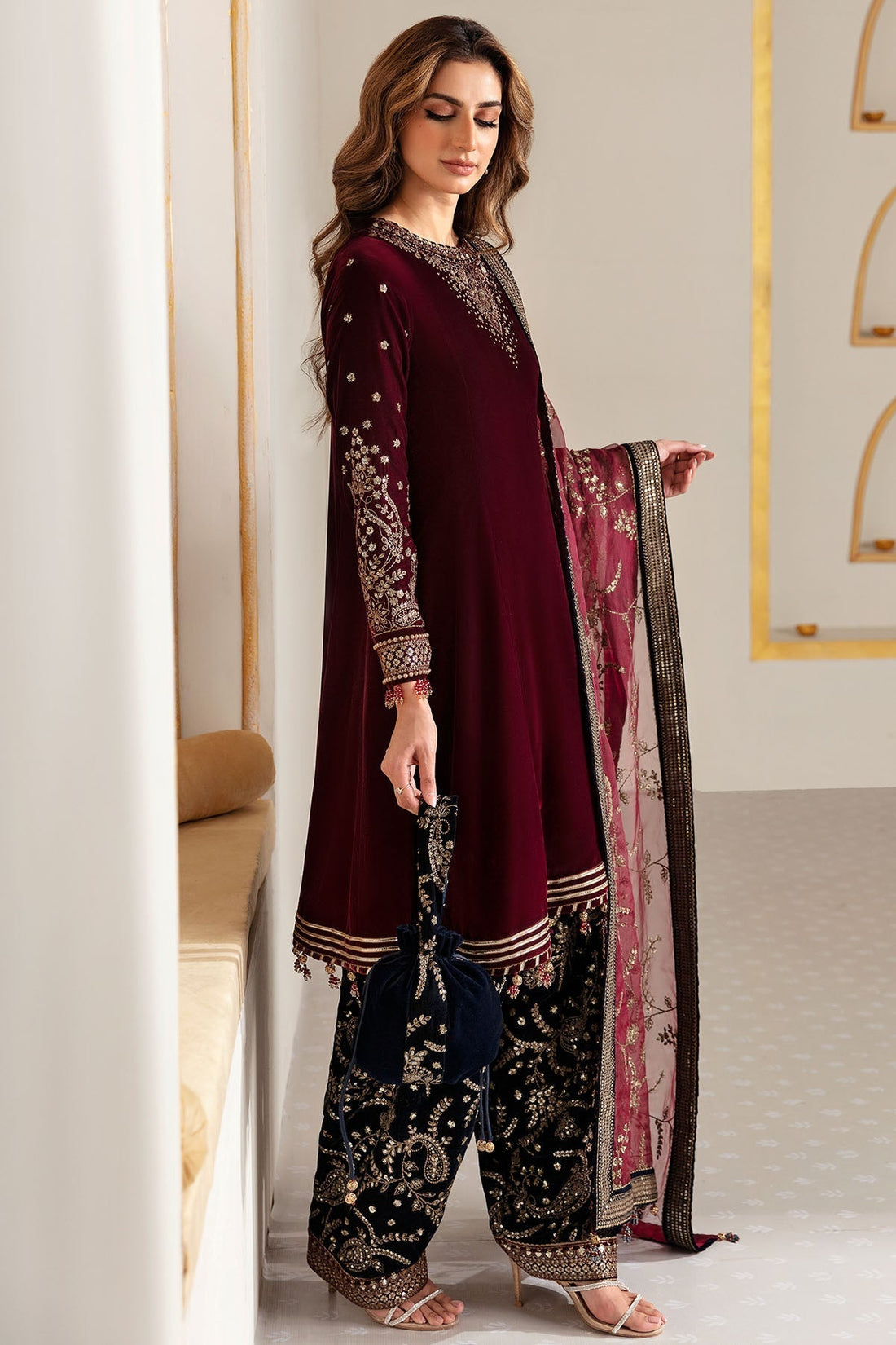 Jazmin | Velvet Edit 24 | Velvet Formal VF-2018 - Wedding Dress - Maria Faisal