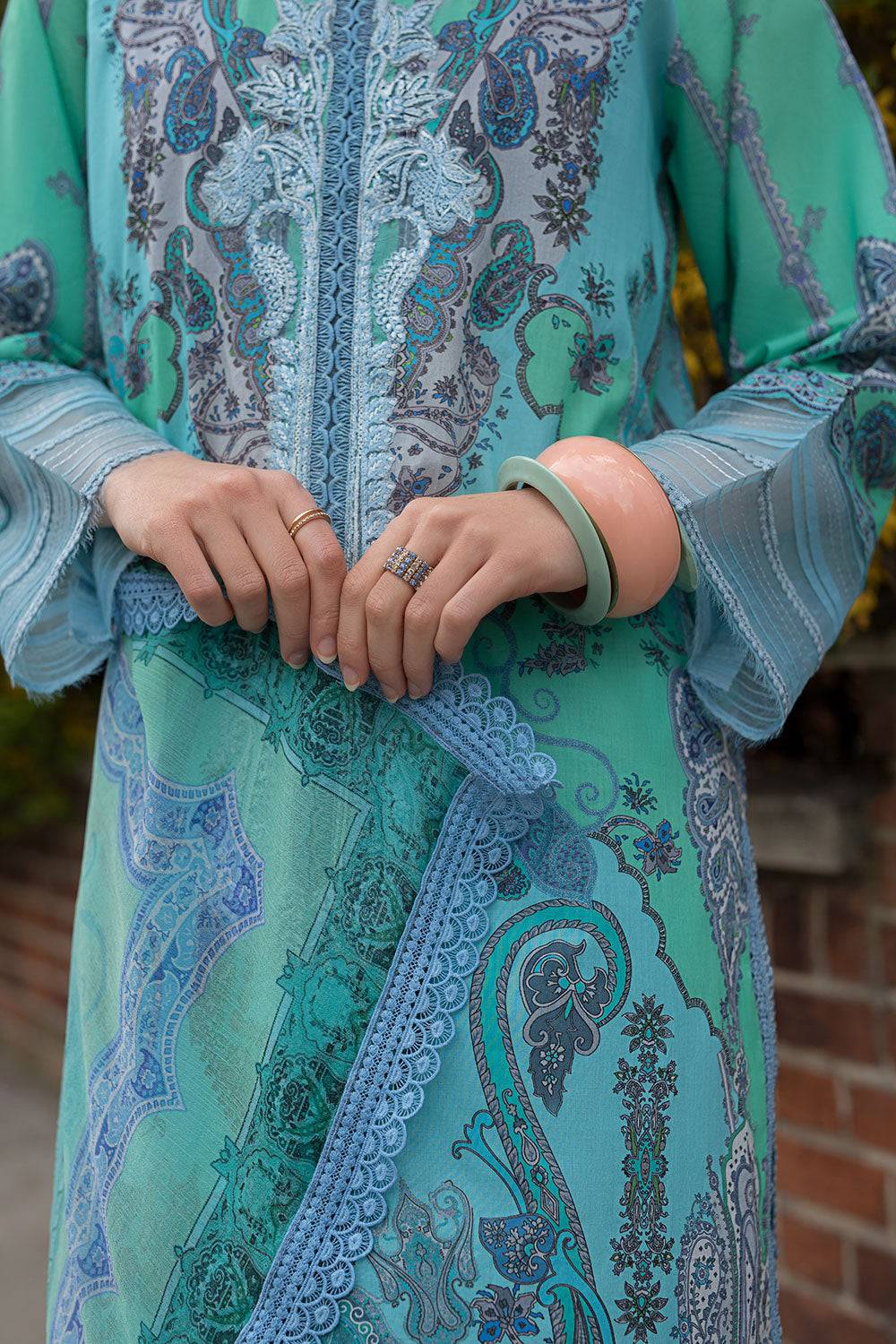 Sobia Nazir | Basics 25 | Design 4B by Maria Faisal - Registered Vendor of : Sobia Nazir - type : Ladies Clothes - 100% original wedding dresses