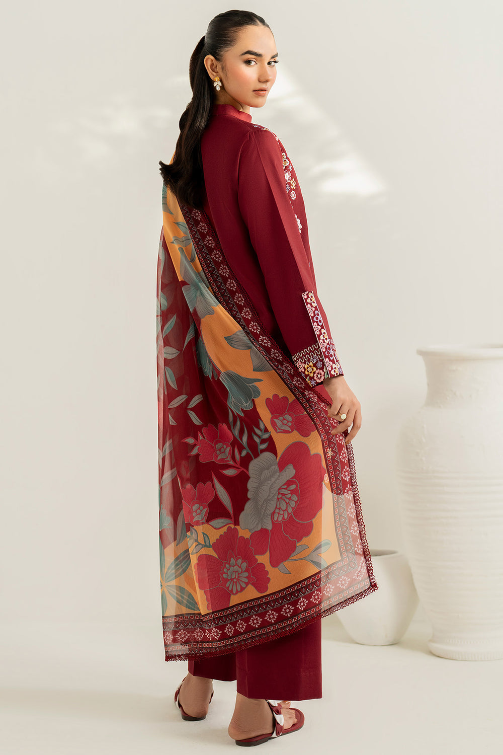 Farasha | Thread Lines Embroidered | Maroon Muse