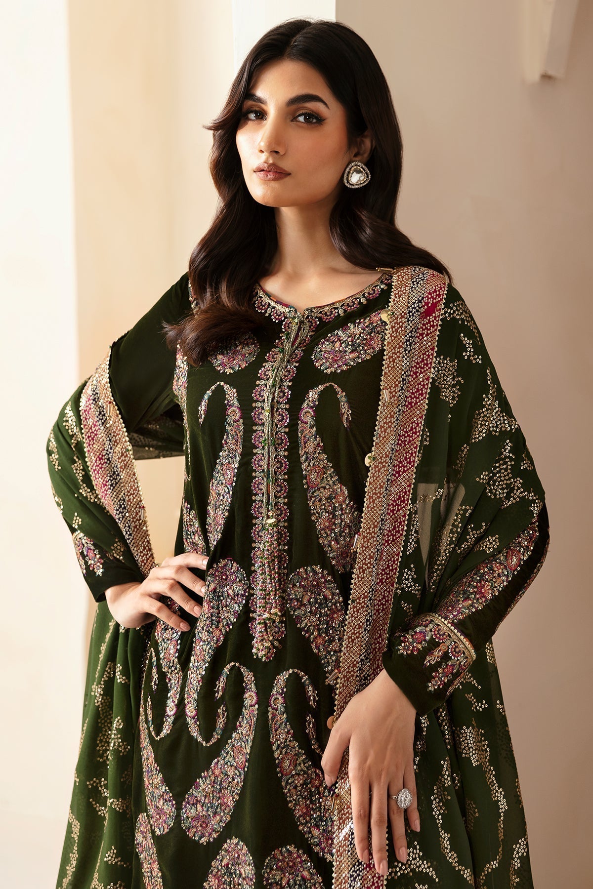Jazmin | Velvet Edit 24 | Velvet Formal VF-2023 - Ladies Clothes - Maria Faisal
