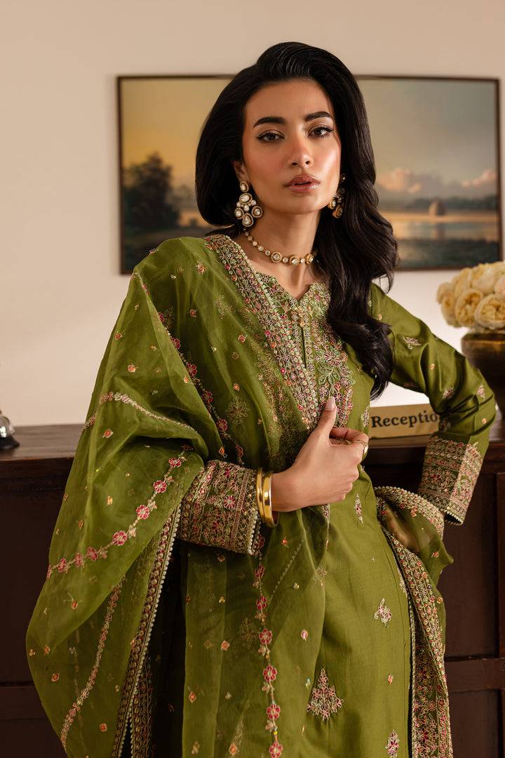 Batik | Reception Luxe Edit | Novo by Maria Faisal - Registered Vendor of : Batik - type : Ladies Clothes - 100% original wedding dresses