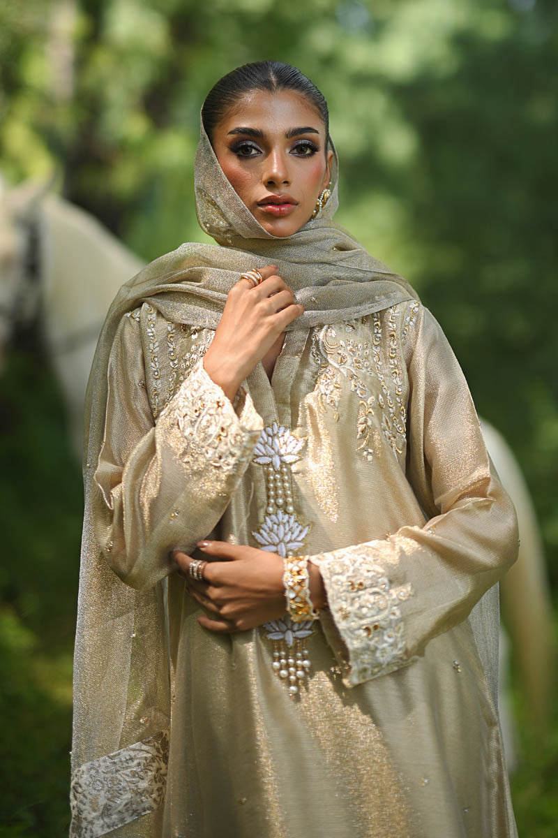 Hue Pret | Farasha Luxury Winter | Esmeray - Ladies Clothes - Maria Faisal