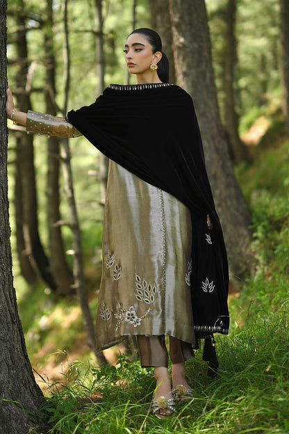 Hue Pret | Farasha Luxury Winter | Melek - Ladies Clothes - Maria Faisal