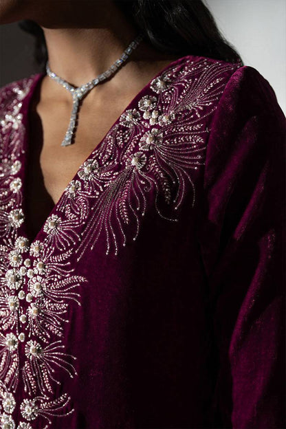 Caia | Luxury Velvet Edit 25 | Fuchsia by Maria Faisal - Registered Vendor of : Caia - type : Ladies Clothes - 100% original wedding dresses