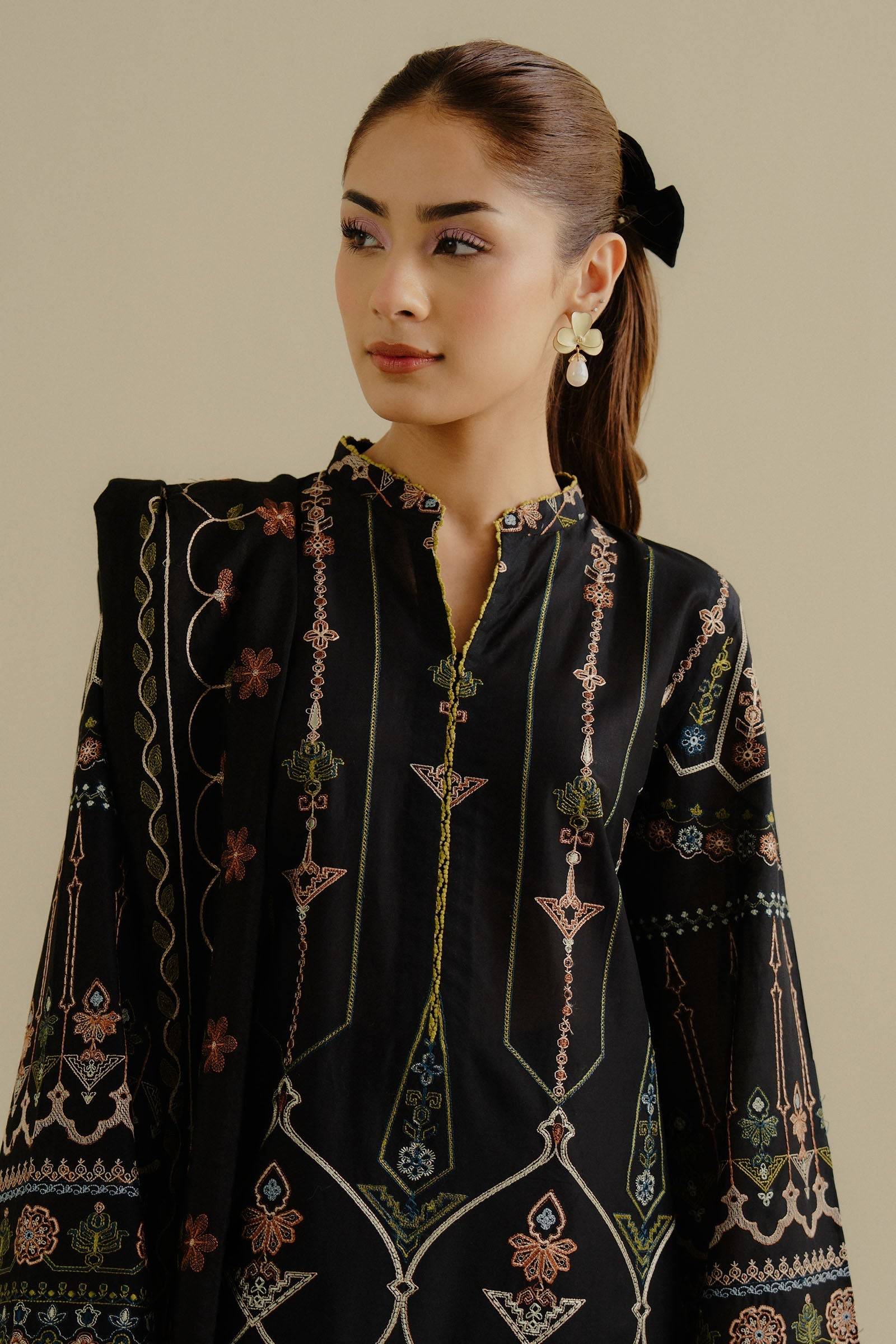 Zara Shahjahan | Coco Lawn 25 | Iris-2A by Maria Faisal - Registered Vendor of : Zara Shahjahan - type : Ladies Clothes - 100% original wedding dresses