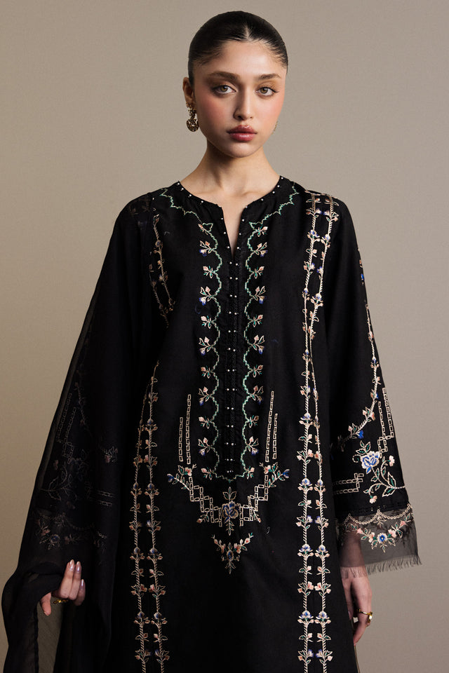 Zara Shahjahan | Pret 26 | NAQVEEN - Luxury Dress - available at Maria Faisal in UK and USA.