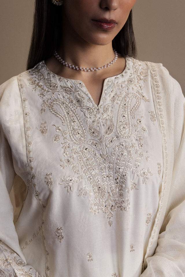 Zara Shahjahan | Pret 26 | NOORAQ - Luxury Dress - available at Maria Faisal in UK and USA.