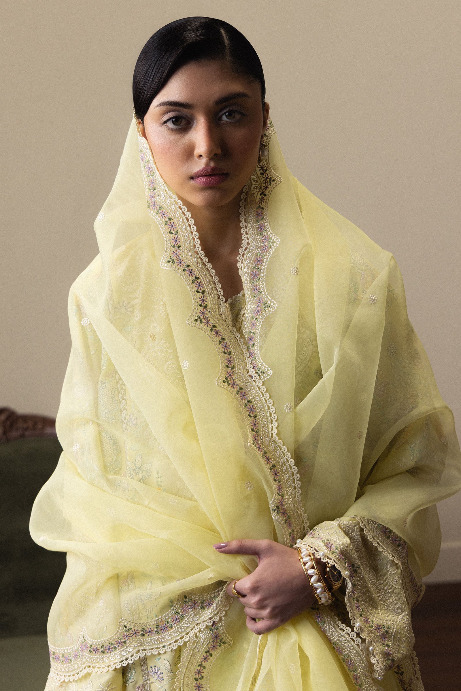  Model Wearing Lemon Yellow Pima Lawn Long Shirt - Zara Shahjahan | Satori 2026 | Hinata-D3 - Ladies Clothes - Maria Faisal