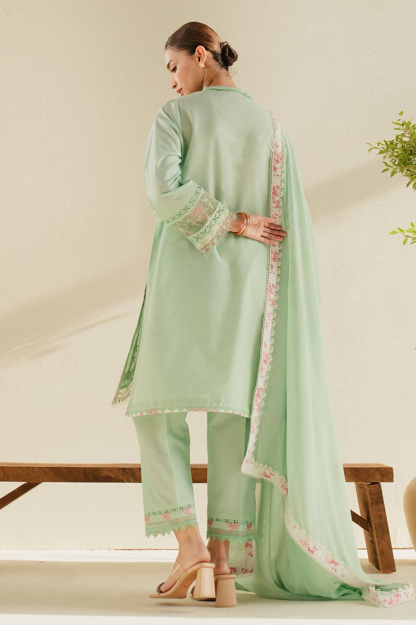 Zara Shahjahan | Eid Pret 25 |CR25P0225 by Maria Faisal - Registered Vendor of : Zara Shahjahan - type : Ladies Clothes - 100% original wedding dresses
