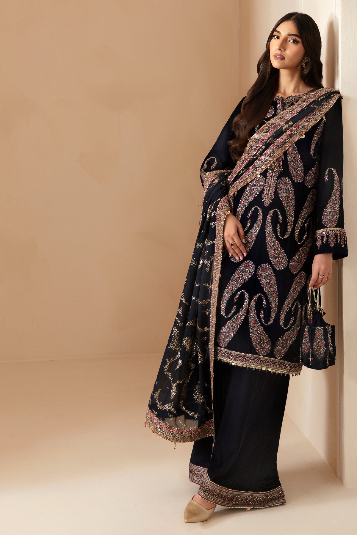 Jazmin | Velvet Edit 24 | Velvet Formal VF-2024 - Ladies Clothes - Maria Faisal
