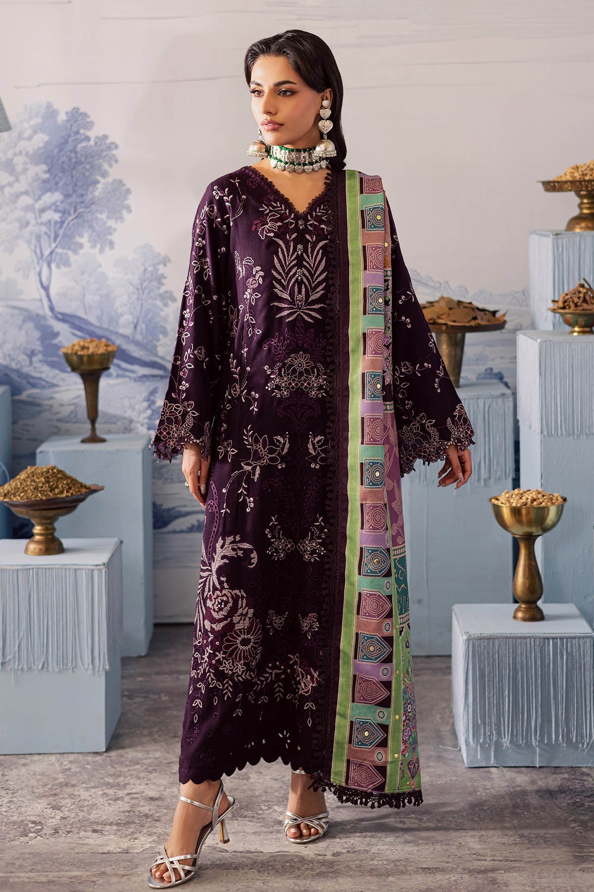 NE-208 – authentic Pakistani dress from the Bazaar Luxe 25 collection for women in the UK