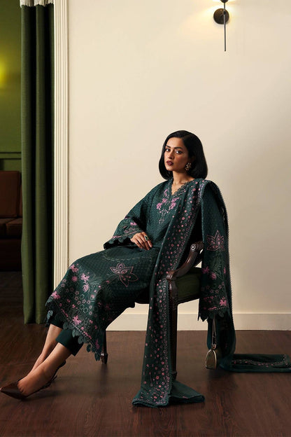 Afrozeh | Rhythm RTW | Aurun by Maria Faisal - Registered Vendor of : Afrozeh - type : Luxury - 100% original wedding dresses