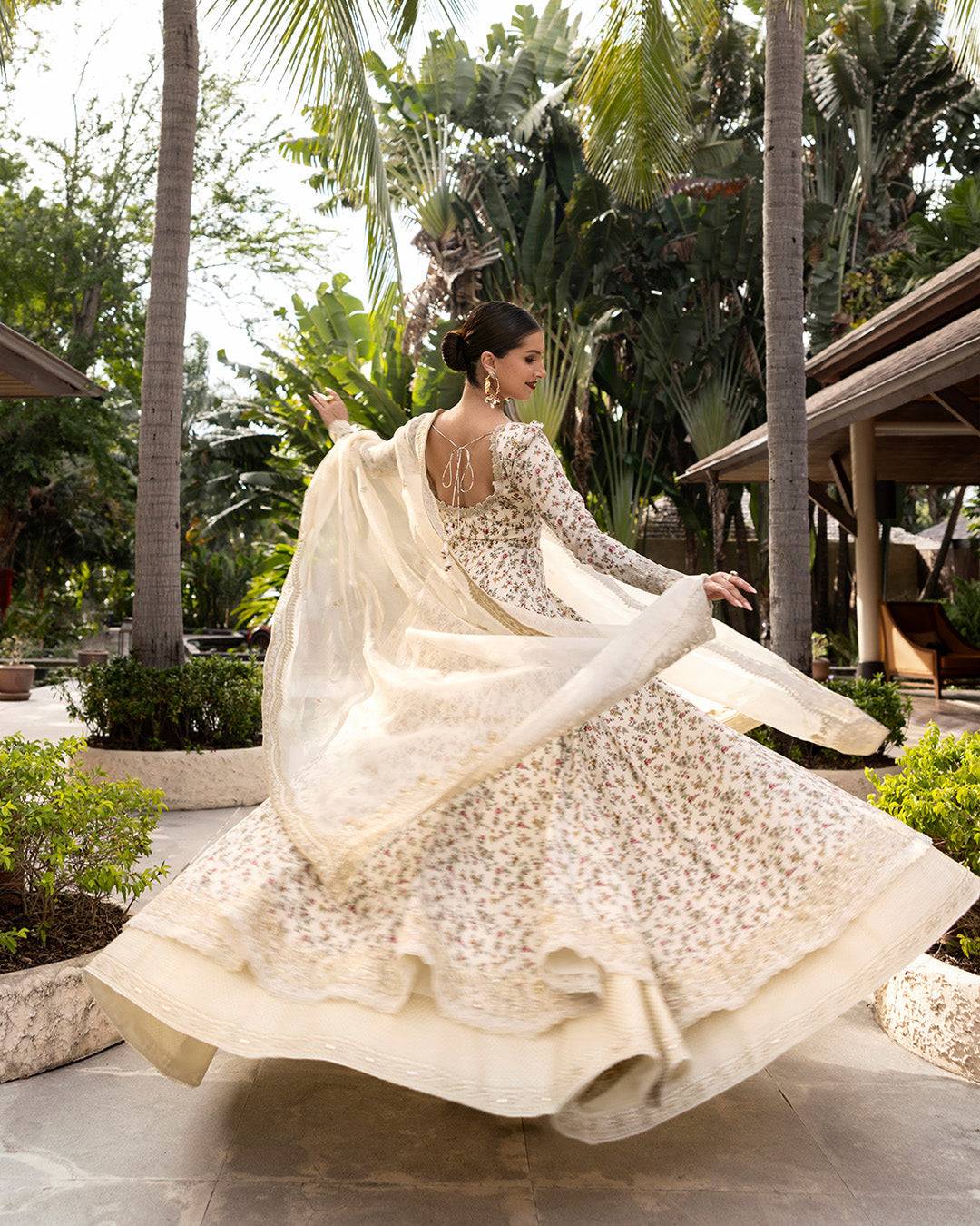 Faiza Saqlain | Zinnia Lawn 25 | Vinika by Maria Faisal - Registered Vendor of : Faiza Saqlain - type : Ladies Clothes - 100% original wedding dresses