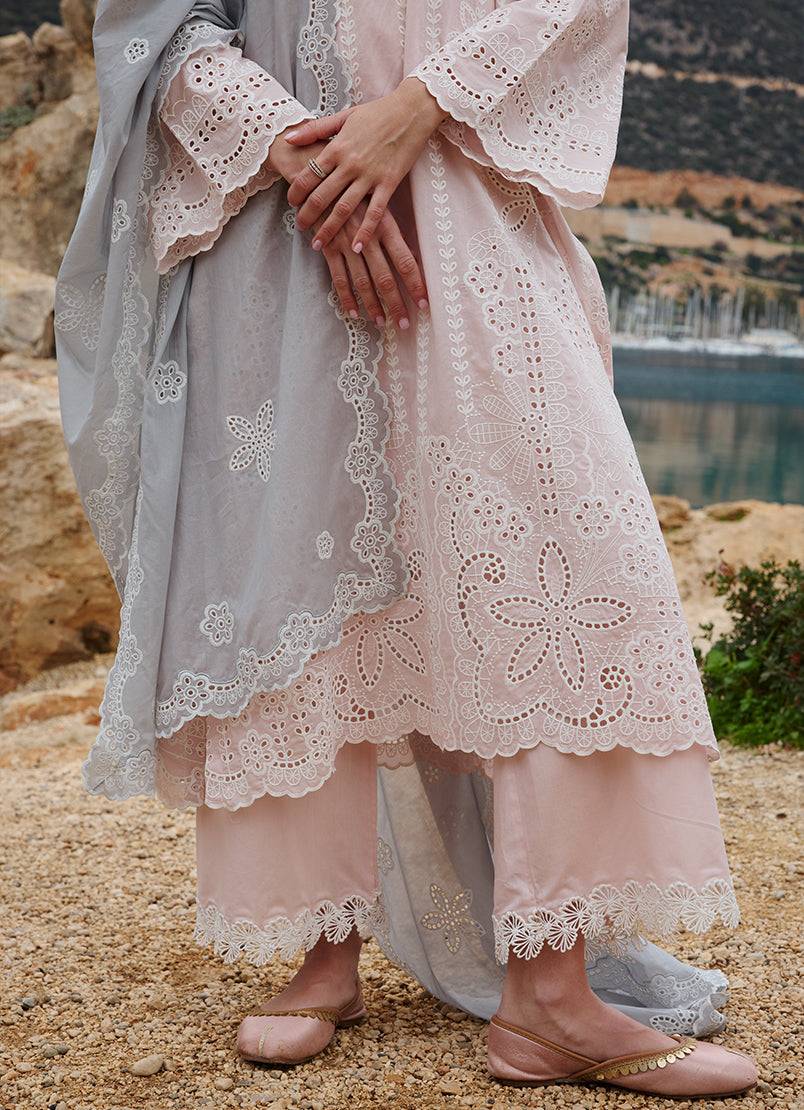 Image | Lawnkari 25 | Safa by Maria Faisal - Registered Vendor of : Image - type : Ladies Clothes - 100% original wedding dresses