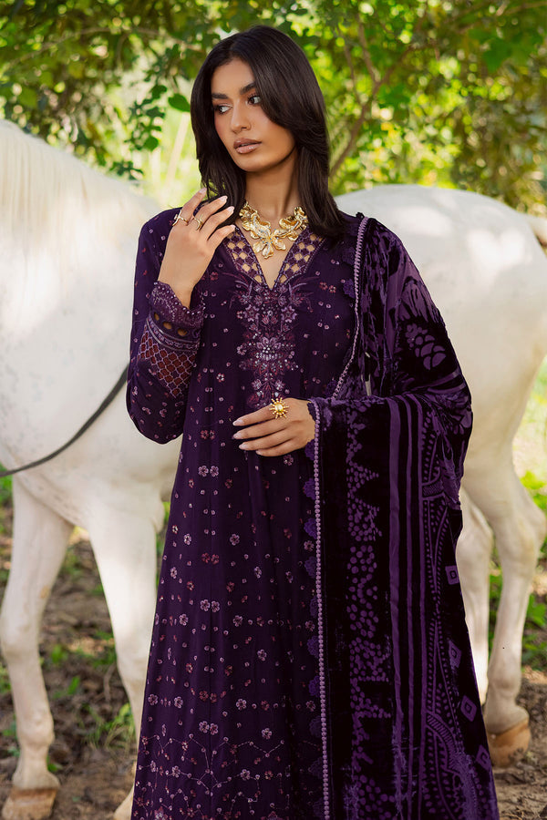 NE-187 – authentic Pakistani dress from the Exclusive Leather Peach collection for women in the UK