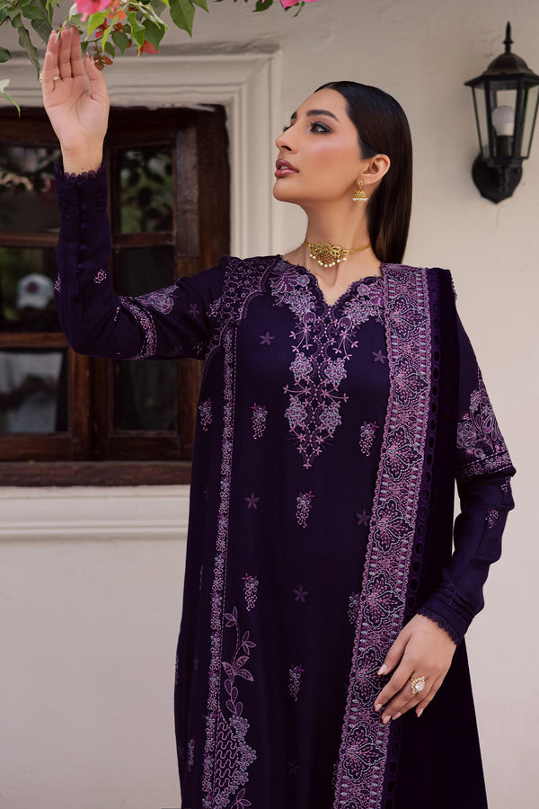 NE-198 – authentic Pakistani dress from the Exclusive Leather Peach collection for women in the UK